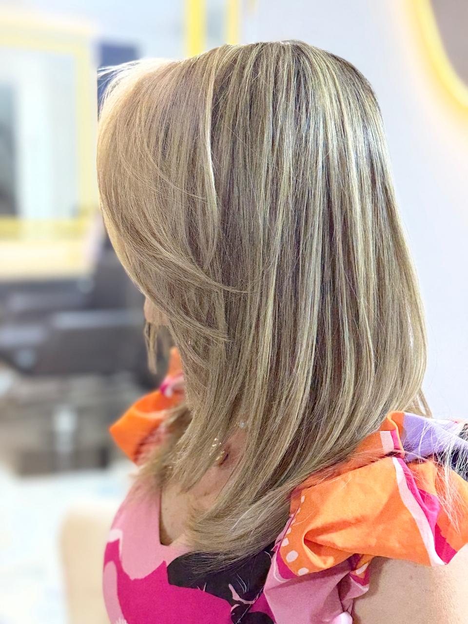 Mechas platinadas